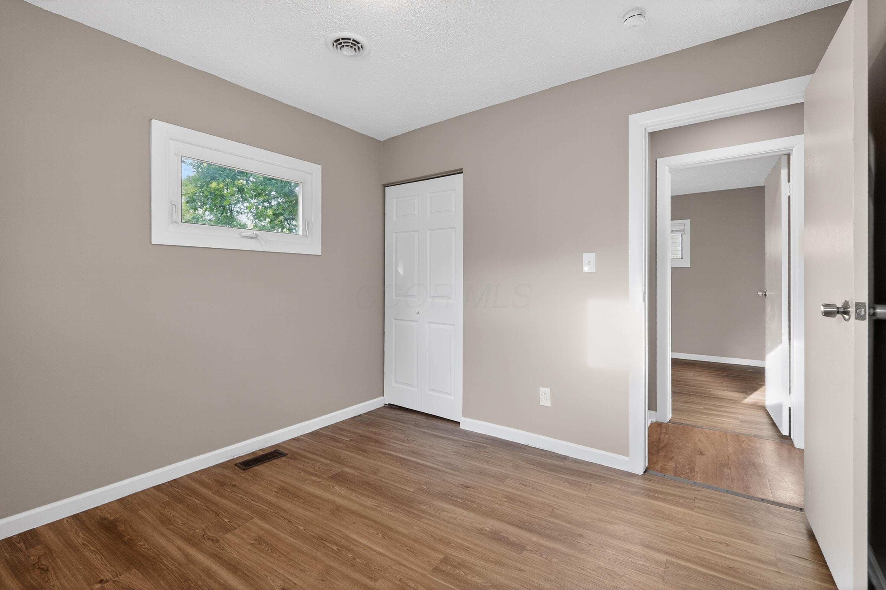 1572 Northridge Road Columbus, OH 43224 - Photo 28 of 32