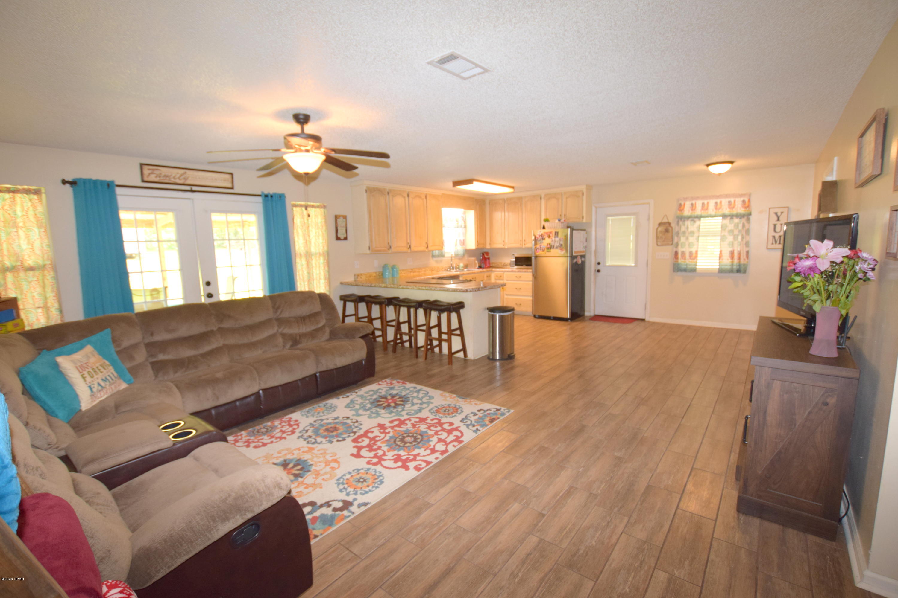 963 Nearing Hills Road Chipley, FL 32428 - Photo 3 of 15 Gallery Image 3