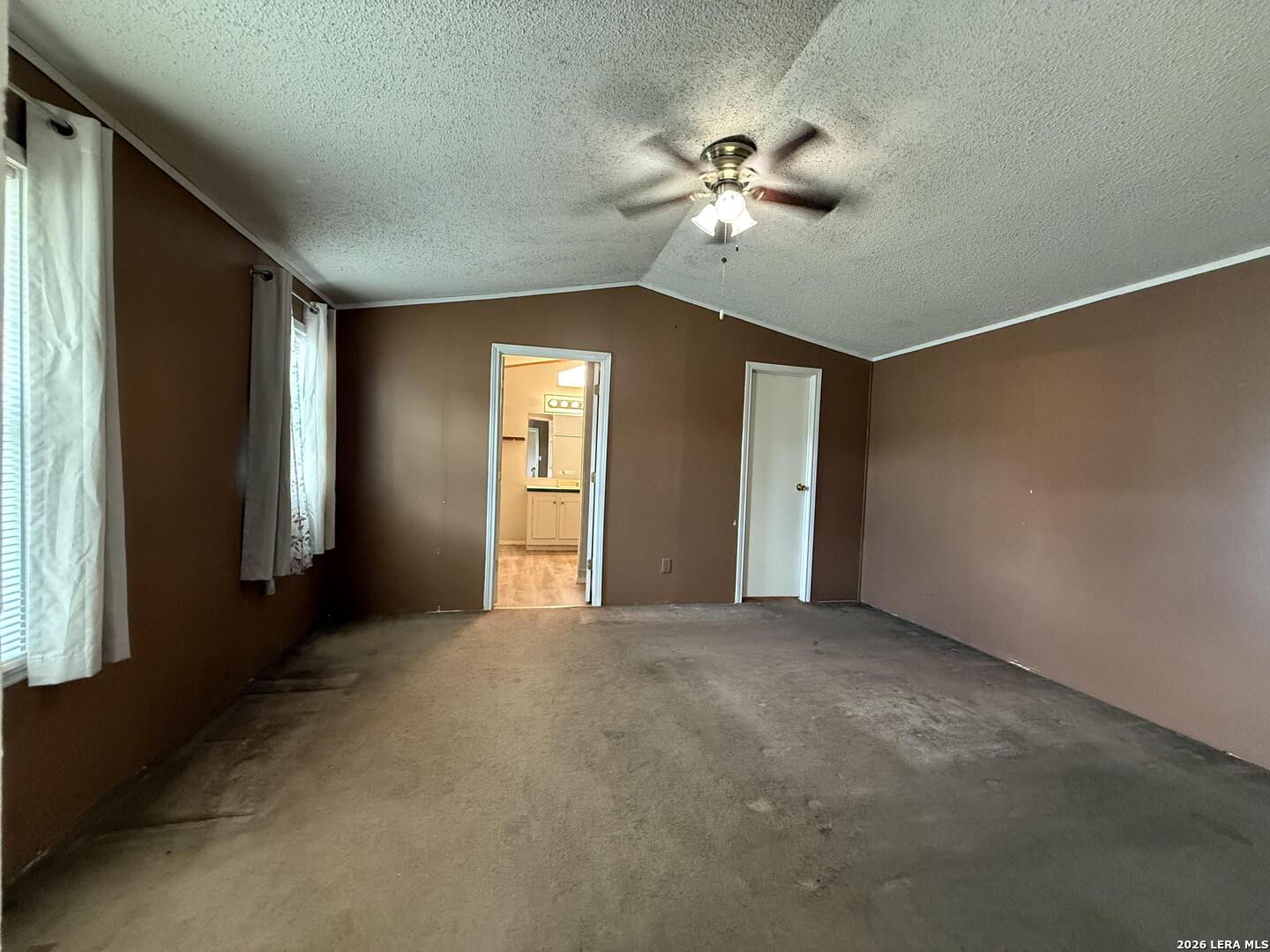723 Kayroe Road Adkins, TX 78101 - Photo 13 of 43
