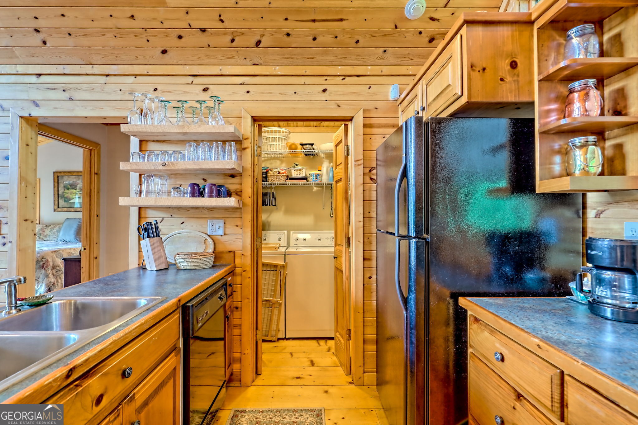 331 Black Bear Den Road Clayton, GA 30525 - Photo 13 of 42