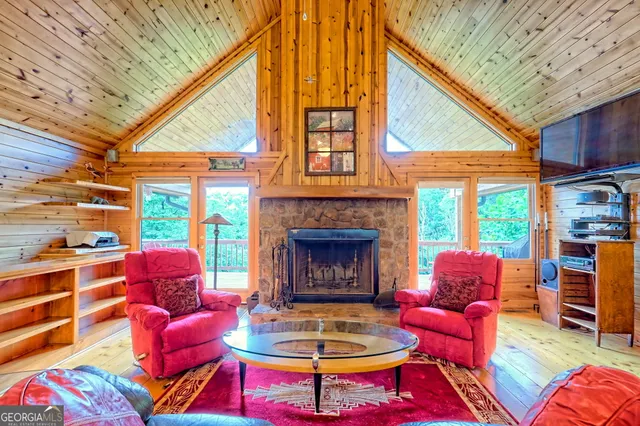 $549,000 | 331 Black Bear Den Road, Clayton, GA 30525