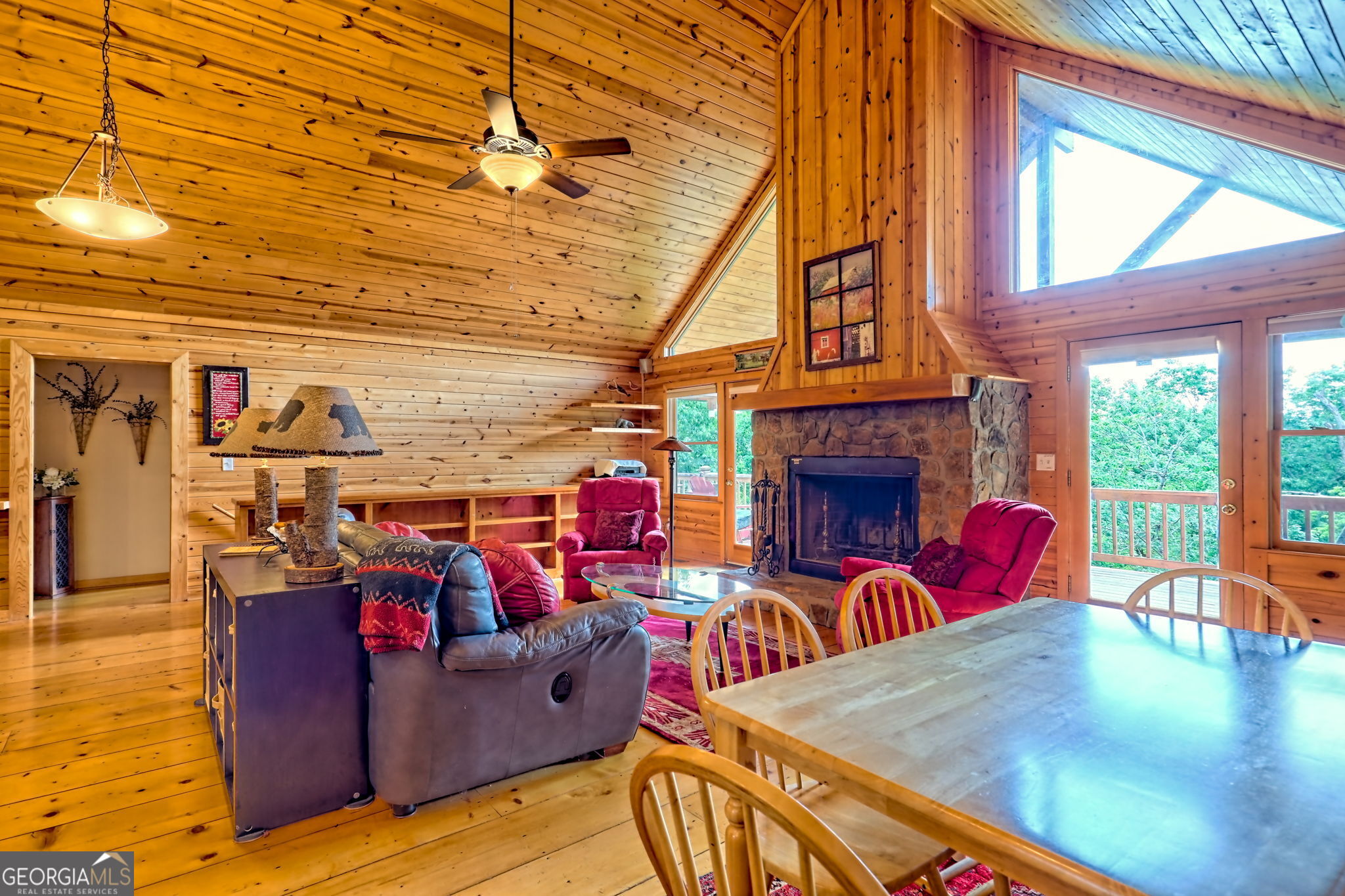 331 Black Bear Den Road Clayton, GA 30525 - Photo 9 of 42