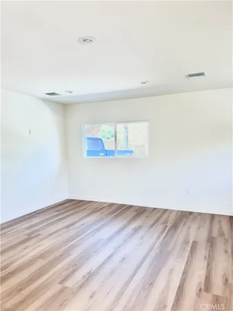 $3,800 | 9645 Dale Avenue, Sunland, CA 91040