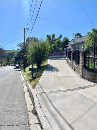 $3,800 | 9645 Dale Avenue, Sunland, CA 91040