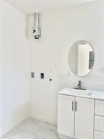 $3,800 | 9645 Dale Avenue, Sunland, CA 91040