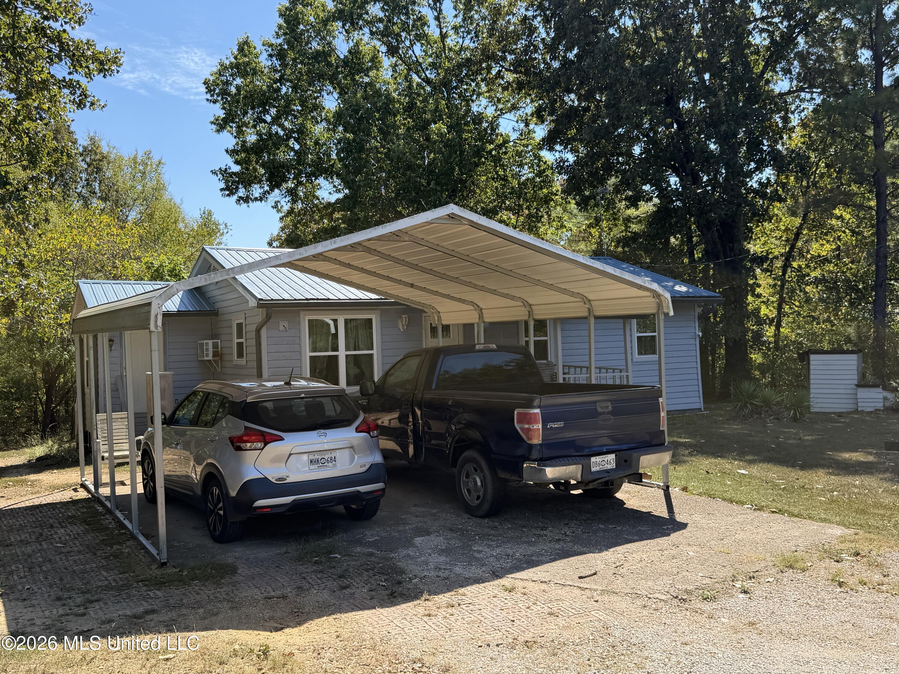 289 St Paul Road Byhalia, MS 38611 - Photo 3 of 33 image1 (3)