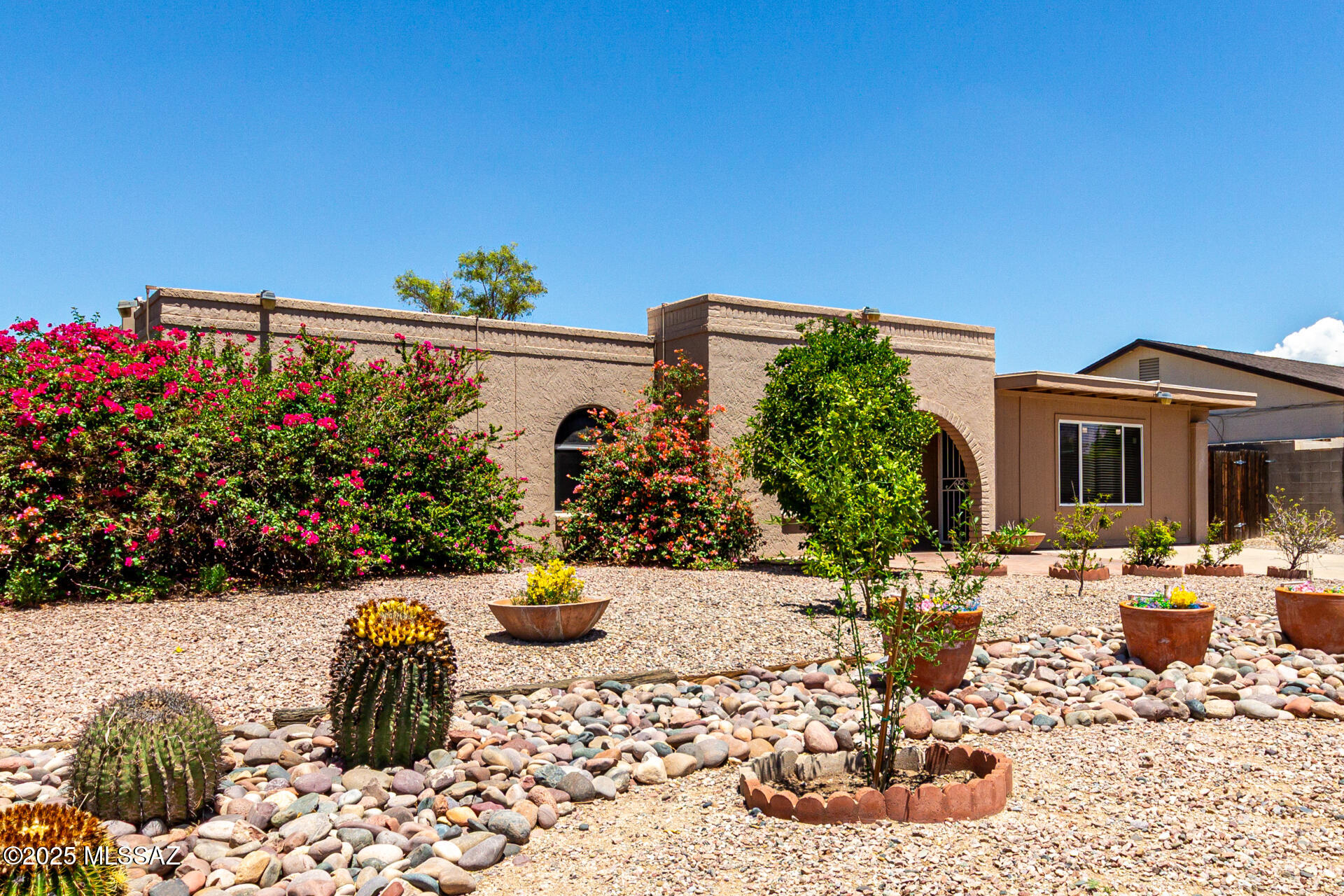 4140 West Magee Road Tucson, AZ 85741 - Photo 4 of 29 Gallery Image 4