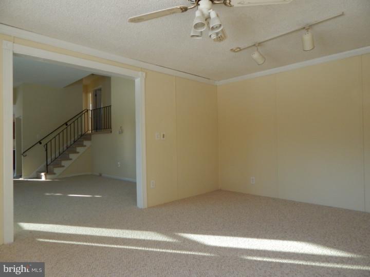 165 Broadlane Road Williamstown, NJ 08094 - Photo 9 of 25 Gallery Image 9