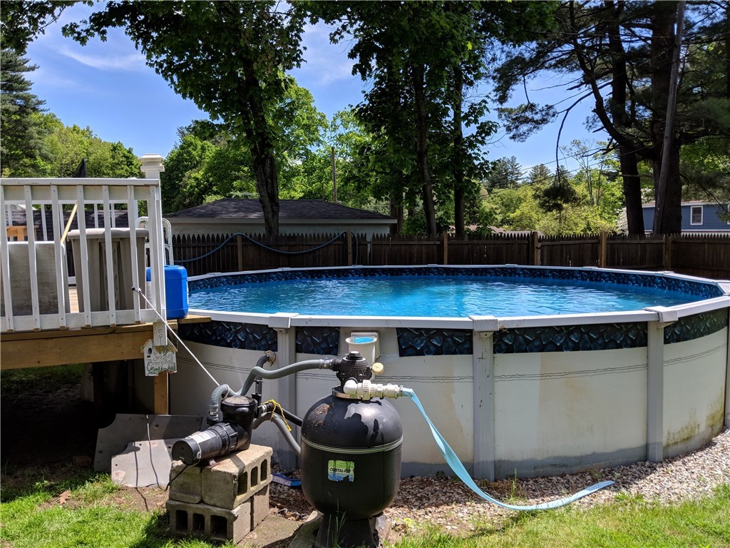 25 Woodside Road Burrillville, RI 02826 - Photo 6 of 19 24' Pool