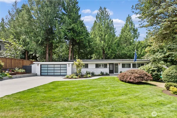 $2,327,000 | 3227 103rd Place Northeast, Bellevue, WA 98004