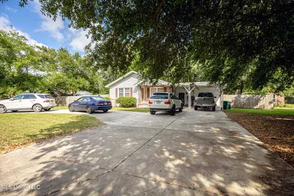 $199,000 | 4302 Pascagoula Street, Pascagoula, MS 39567