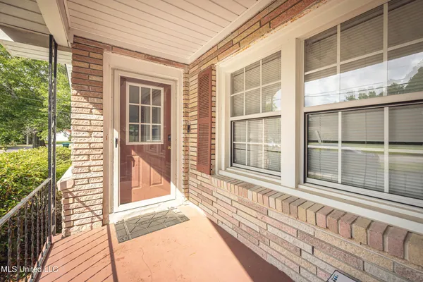 $199,000 | 4302 Pascagoula Street, Pascagoula, MS 39567