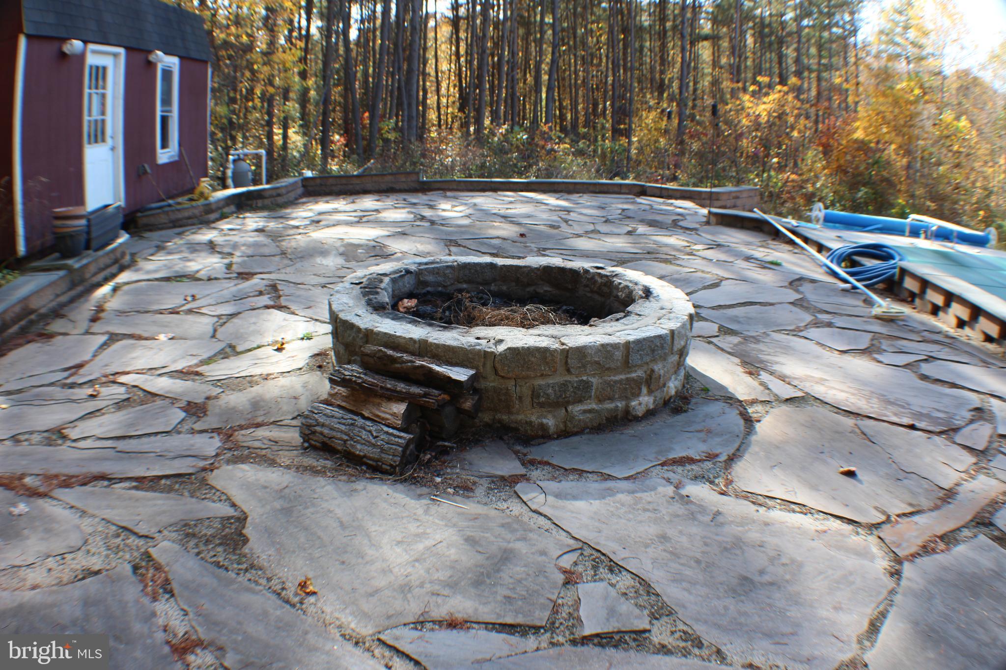26329 Old Mill Road Unionville, VA 22567 - Photo 27 of 64 Fire Pit