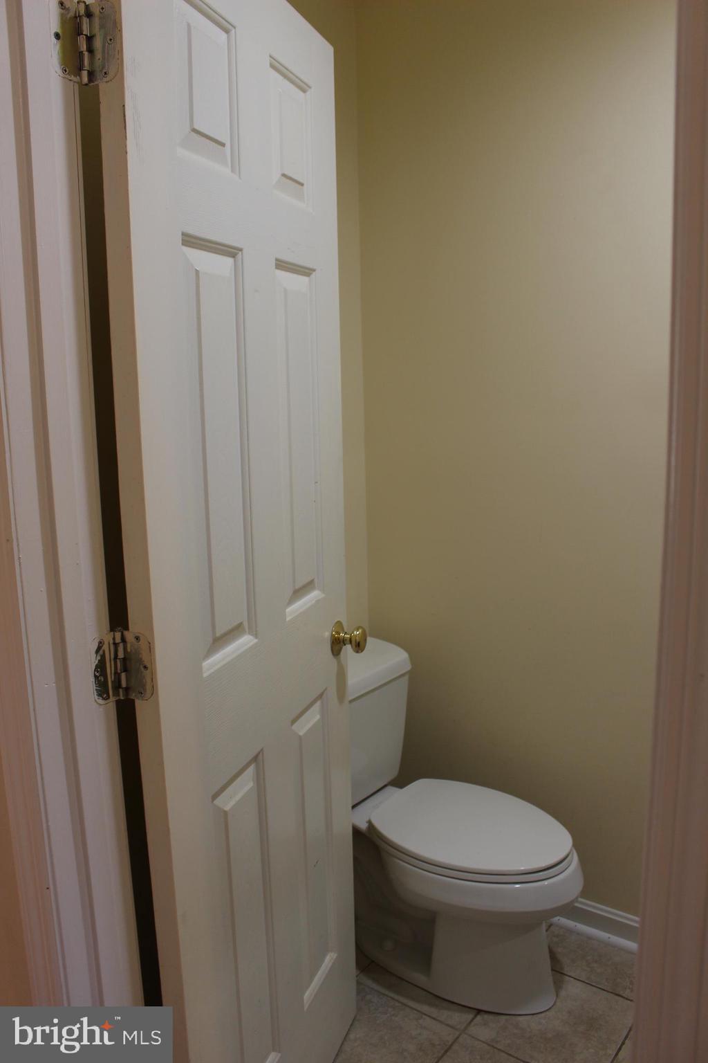 26329 Old Mill Road Unionville, VA 22567 - Photo 34 of 64 Half Bath Main Level