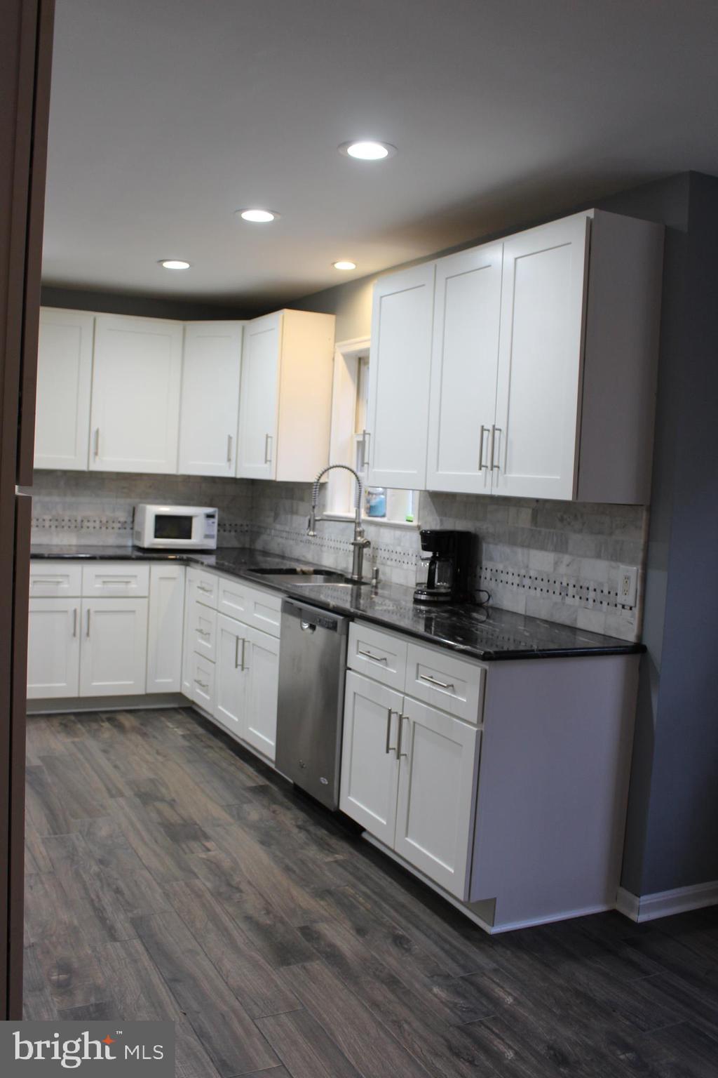 26329 Old Mill Road Unionville, VA 22567 - Photo 46 of 64 Kitchen