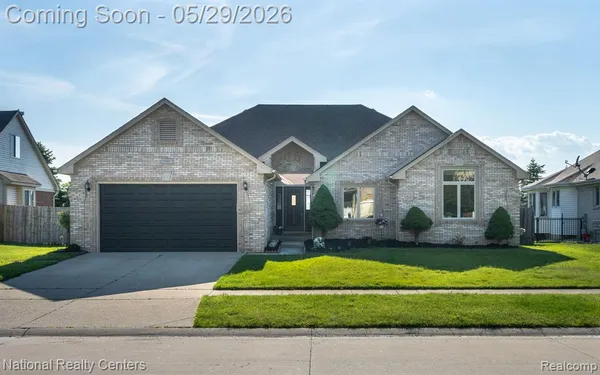 $499,995 | 50847 Commons Drive, Macomb, MI 48042