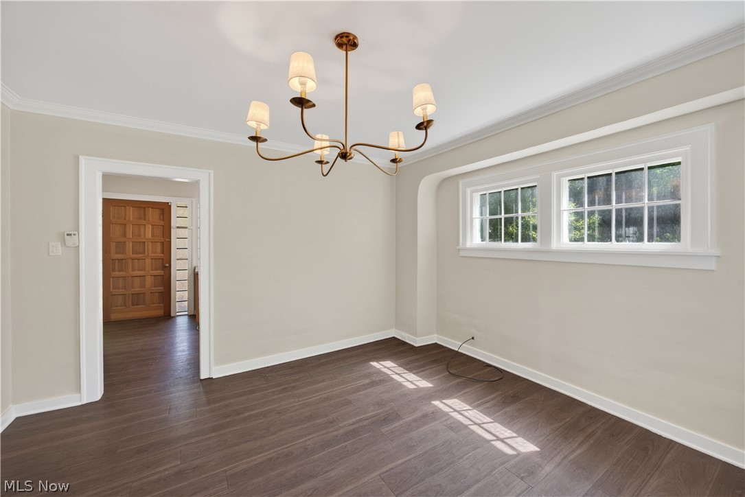 2943 Edgehill Road Cleveland Heights, OH 44118 - Photo 12 of 47