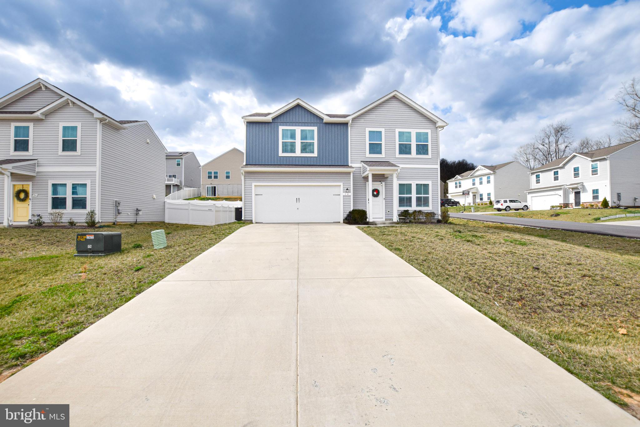 14 Diving Scaup Road Hedgesville, WV 25427 - Photo 2 of 25