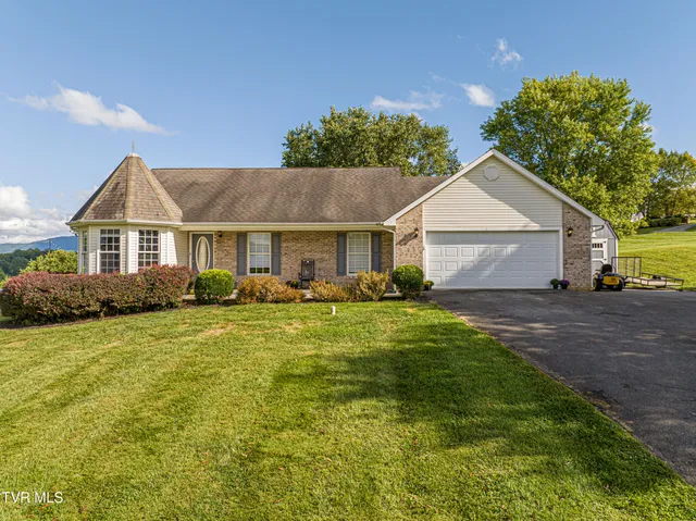 $389,000 | 22430 Azure Lane, Abingdon, VA 24211