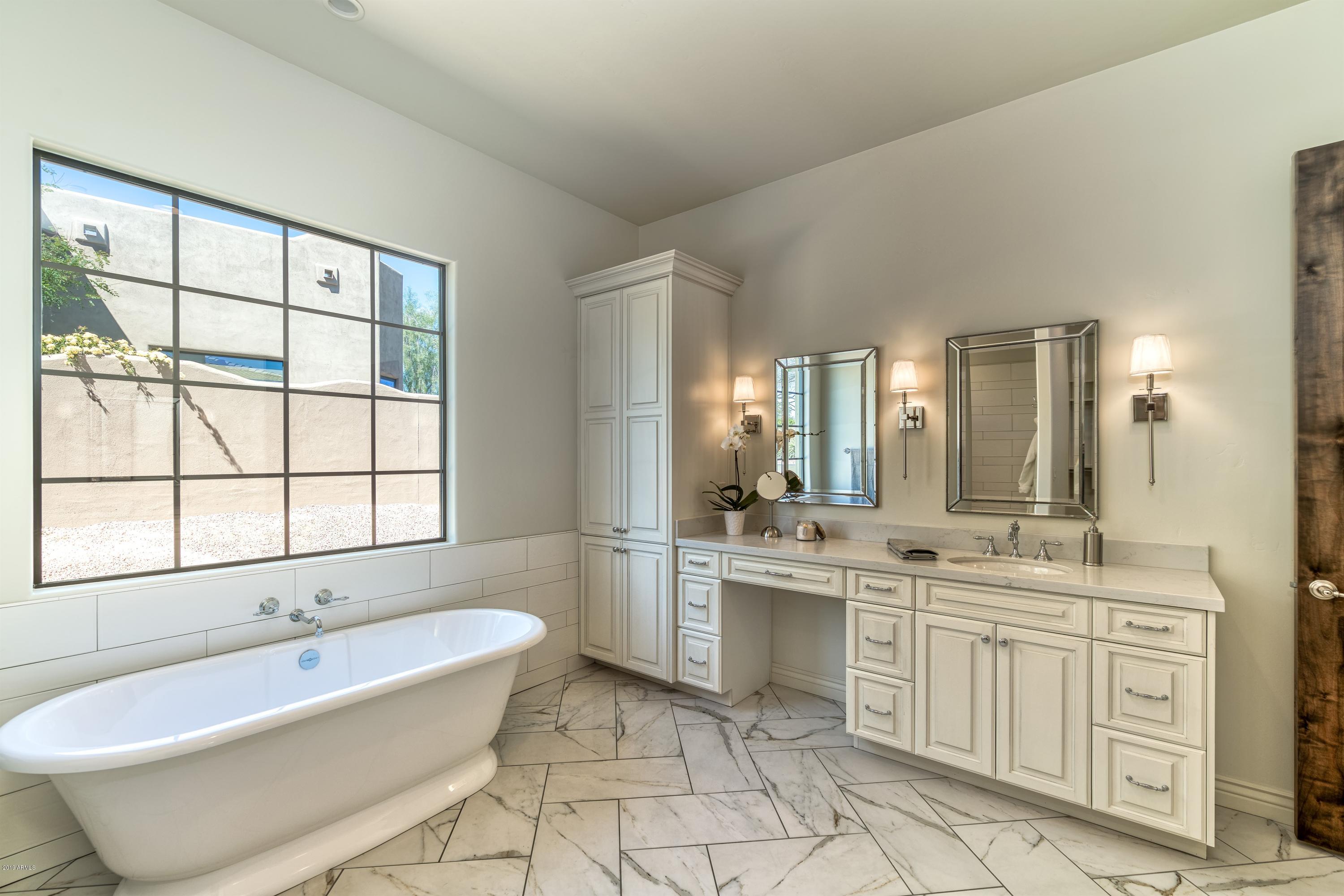 19004 East Picacho Road Rio Verde, AZ 85263 - Photo 20 of 36 018_Master Bath