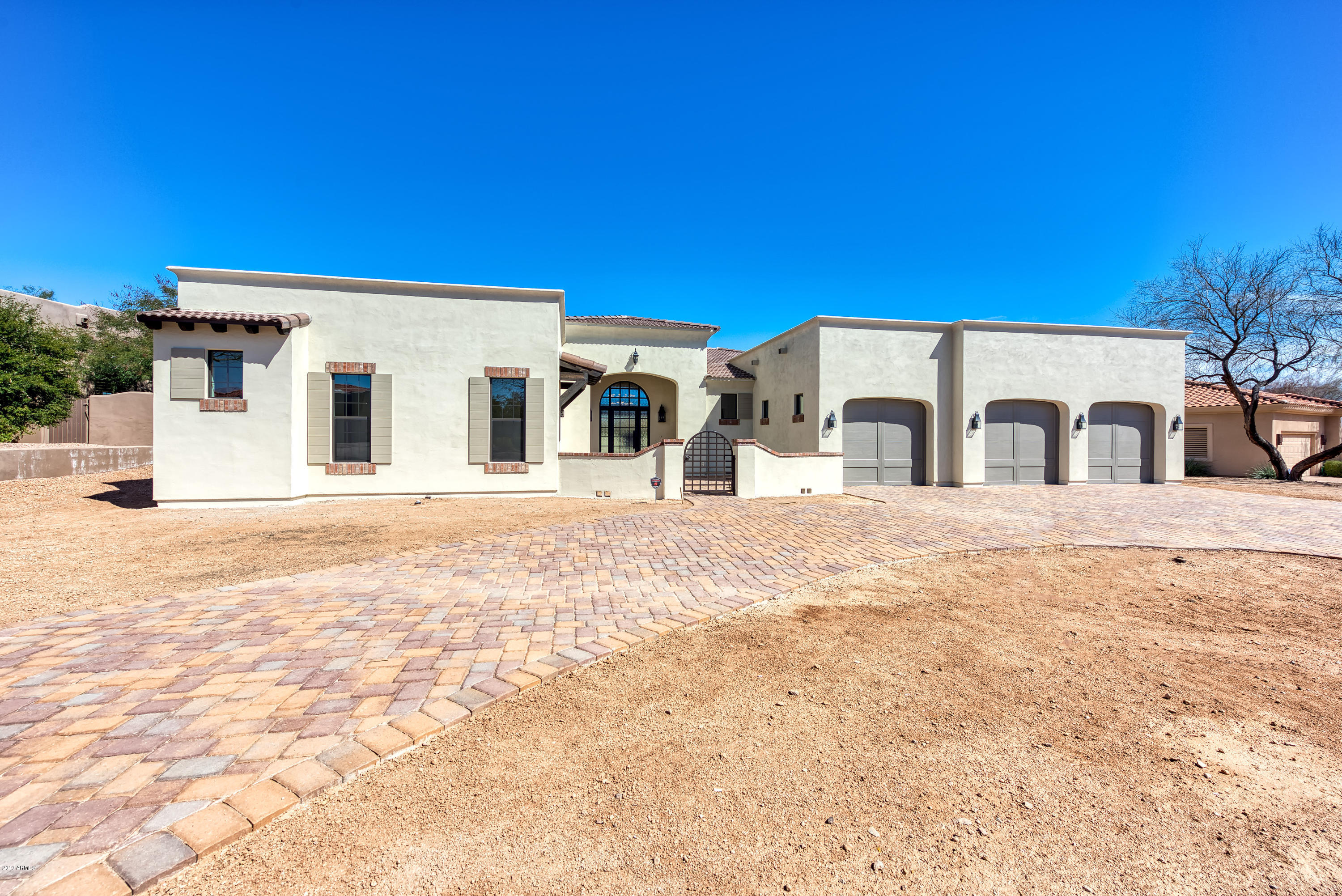 19004 East Picacho Road Rio Verde, AZ 85263 - Photo 2 of 36 032_Front