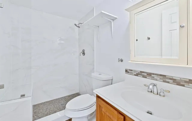 $333,500 | 530 Southeast 2nd Street, Grand Prairie, TX 75051