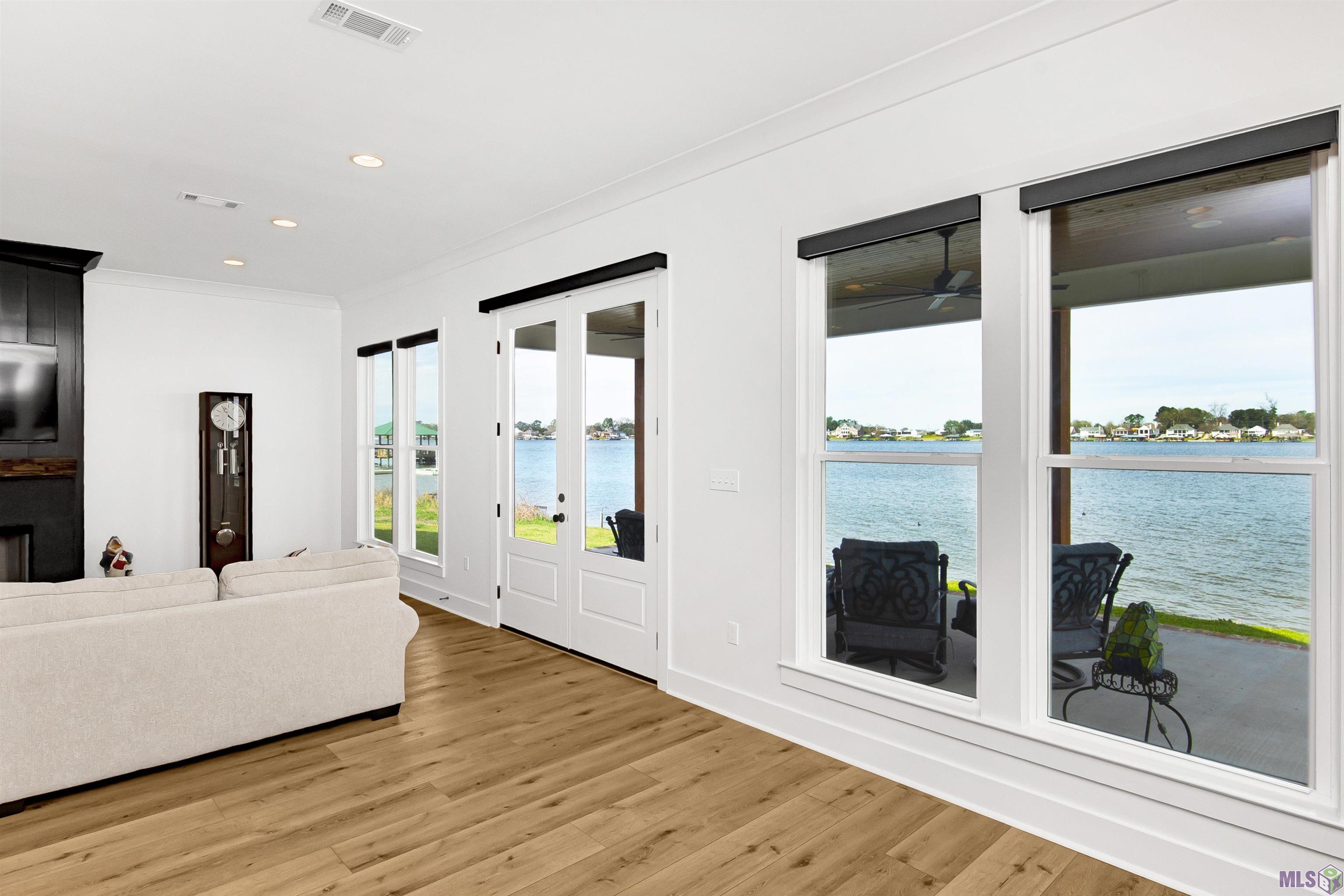 9937 Island Road Ventress, LA 70783 - Photo 15 of 34