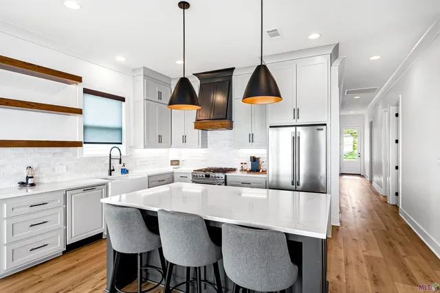 $930,000 | 9937 Island Road, Ventress, LA 70783