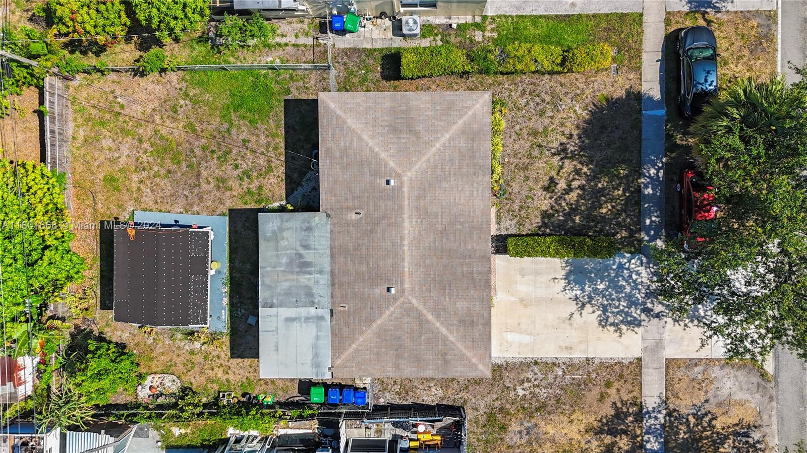 2919 Southwest 68th Avenue Miramar, FL 33023 - Photo 6 of 46 an aerial view of multiple house with outdoor space