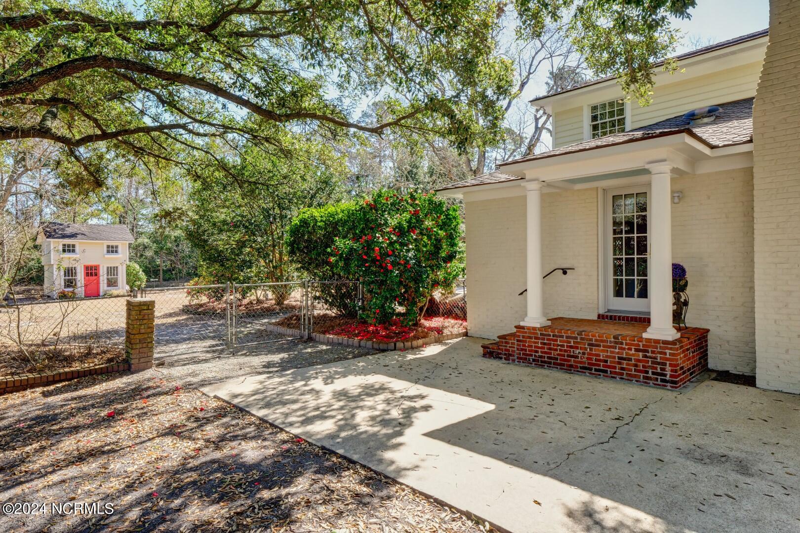 1931 Hawthorne Road Wilmington, NC 28403 - Photo 50 of 63 050_pja16378_79_80_81_82 (Large)