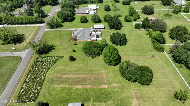 $800,000 | 200 Equipment Lane, Carencro, LA 70520