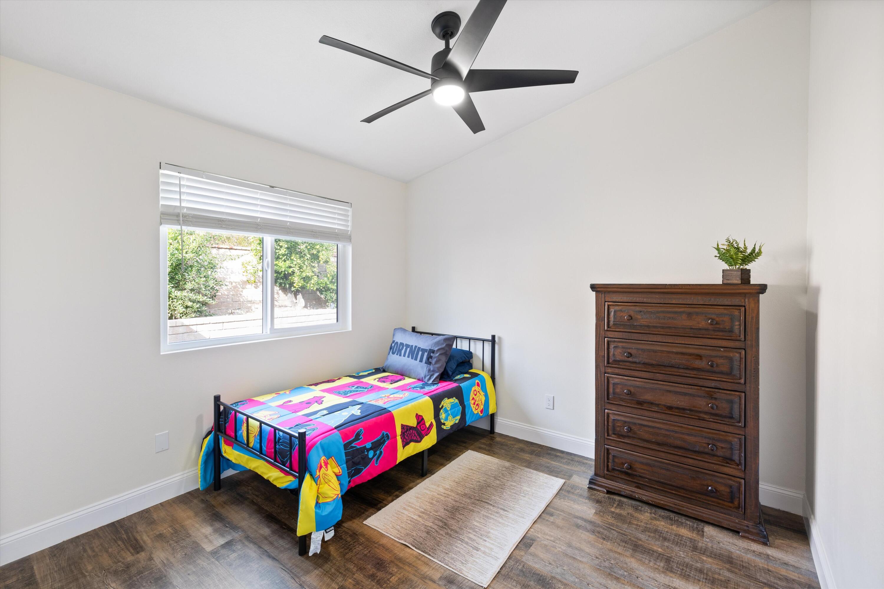 28475 Victoria Road Castaic, CA 91384 - Photo 14 of 39 11-C59A0269