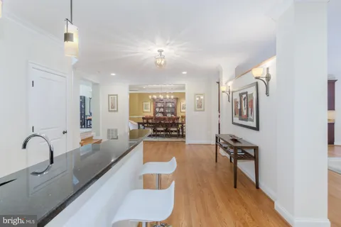 $2,100,000 | 5601 Vernon Place, Bethesda, MD 20817