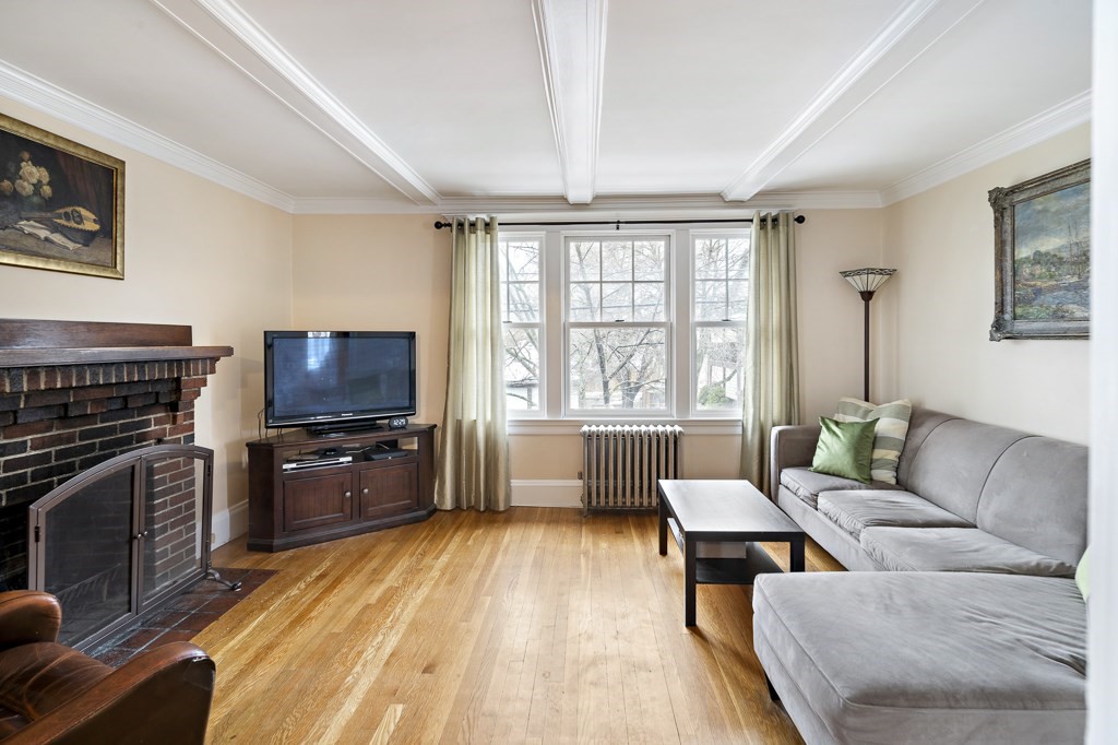 10-12 Upland Road, Unit 2 Belmont, MA 02478 - Photo 5 of 31 Gallery Image 5