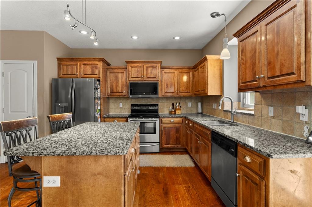 2014 Concord Road Independence, MO 64058 - Photo 8 of 32