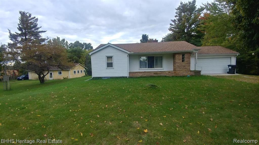 4005 Jewell Road Howell, MI 48843 - Photo 1 of 11 Gallery Image 1