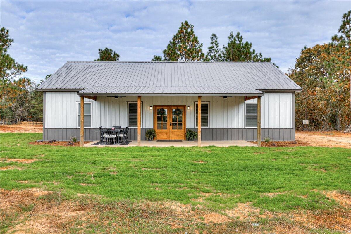 207 Bonnett Road Williston, SC 29853 - Photo 1 of 75 1