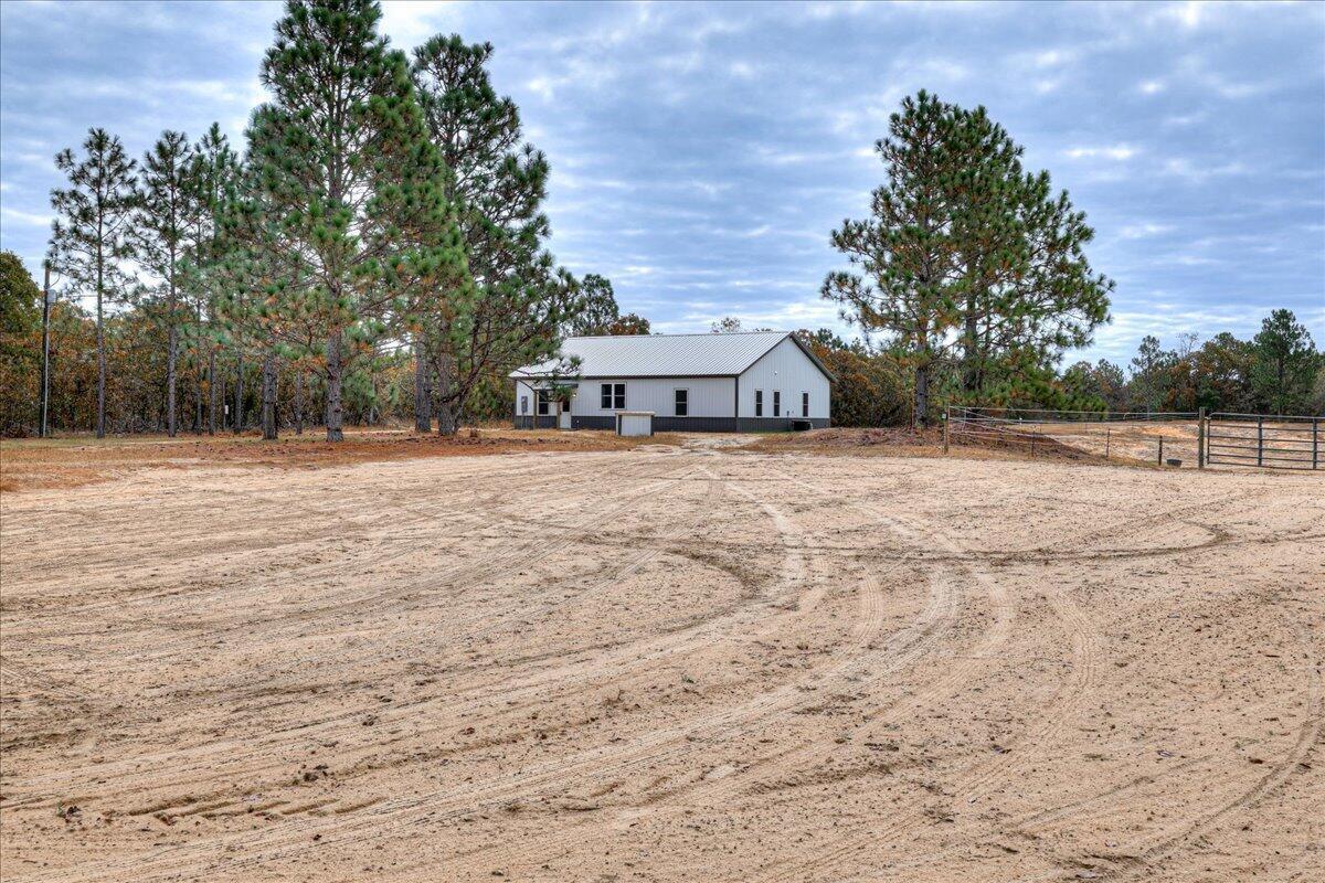 207 Bonnett Road Williston, SC 29853 - Photo 59 of 75 59