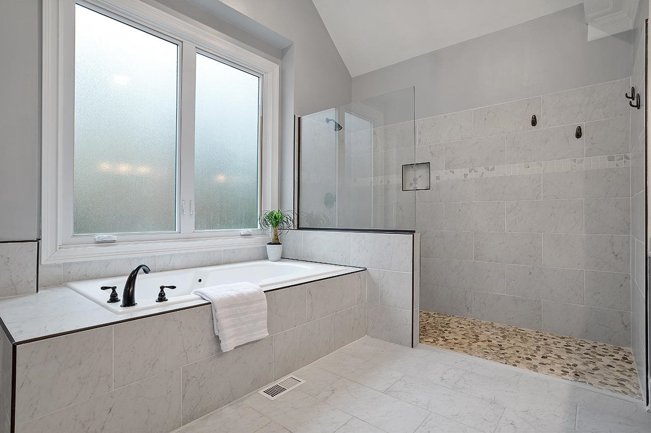 9132 Sutherland Court Raleigh, NC 27615 - Photo 20 of 36 1st Floor En-suite