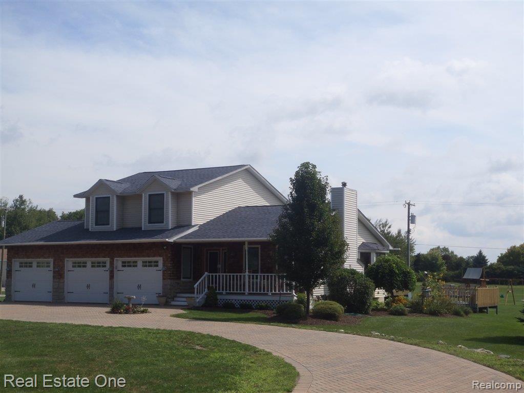 3423 Wynns Mill Road Metamora, MI 48455 - Photo 1 of 17 Front and Paver Driveway.JPG