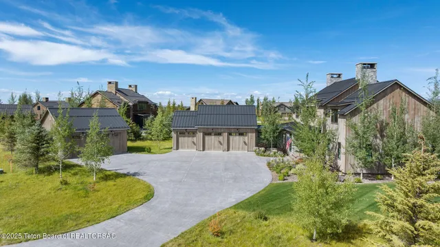 $5,350,000 | 1070 Shasta Daisy Court, Driggs, ID 83422