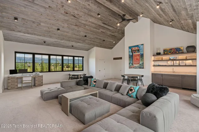 $5,350,000 | 1070 Shasta Daisy Court, Driggs, ID 83422