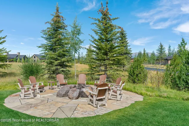 $5,350,000 | 1070 Shasta Daisy Court, Driggs, ID 83422
