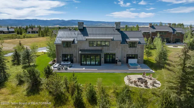$5,350,000 | 1070 Shasta Daisy Court, Driggs, ID 83422
