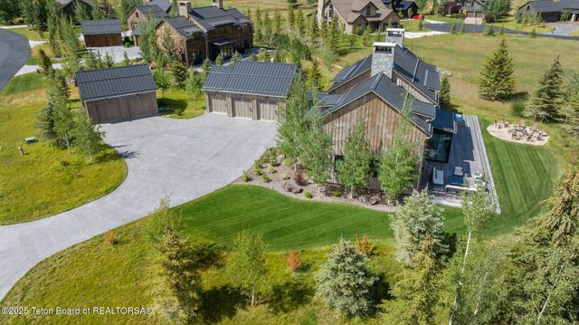 $5,350,000 | 1070 Shasta Daisy Court, Driggs, ID 83422
