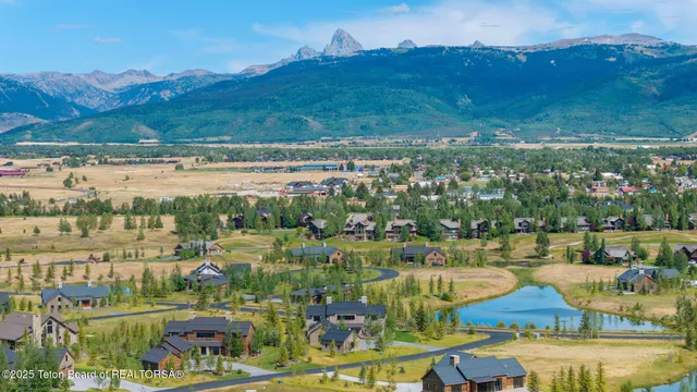 $5,350,000 | 1070 Shasta Daisy Court, Driggs, ID 83422