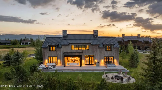 $5,350,000 | 1070 Shasta Daisy Court, Driggs, ID 83422