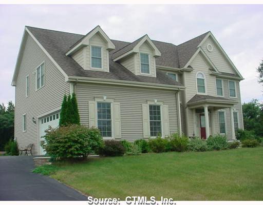 8 Joshua Valley Road East Lyme, CT 06333 - Photo 1 of 1 Gallery Image 1