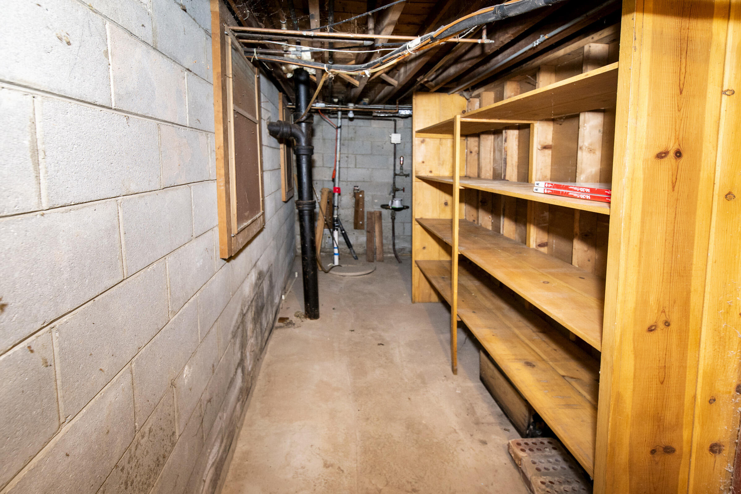 127 East Fox Dale Road Glendale, WI 53217 - Photo 68 of 79 Storage Area
