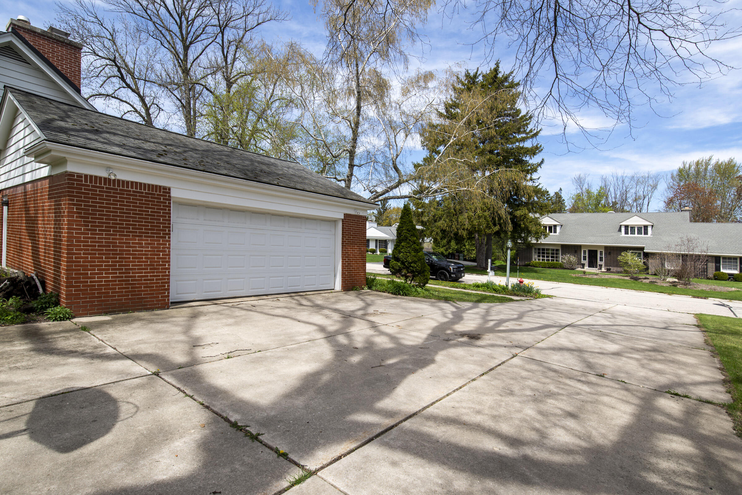 127 East Fox Dale Road Glendale, WI 53217 - Photo 70 of 79 Two Car Garage